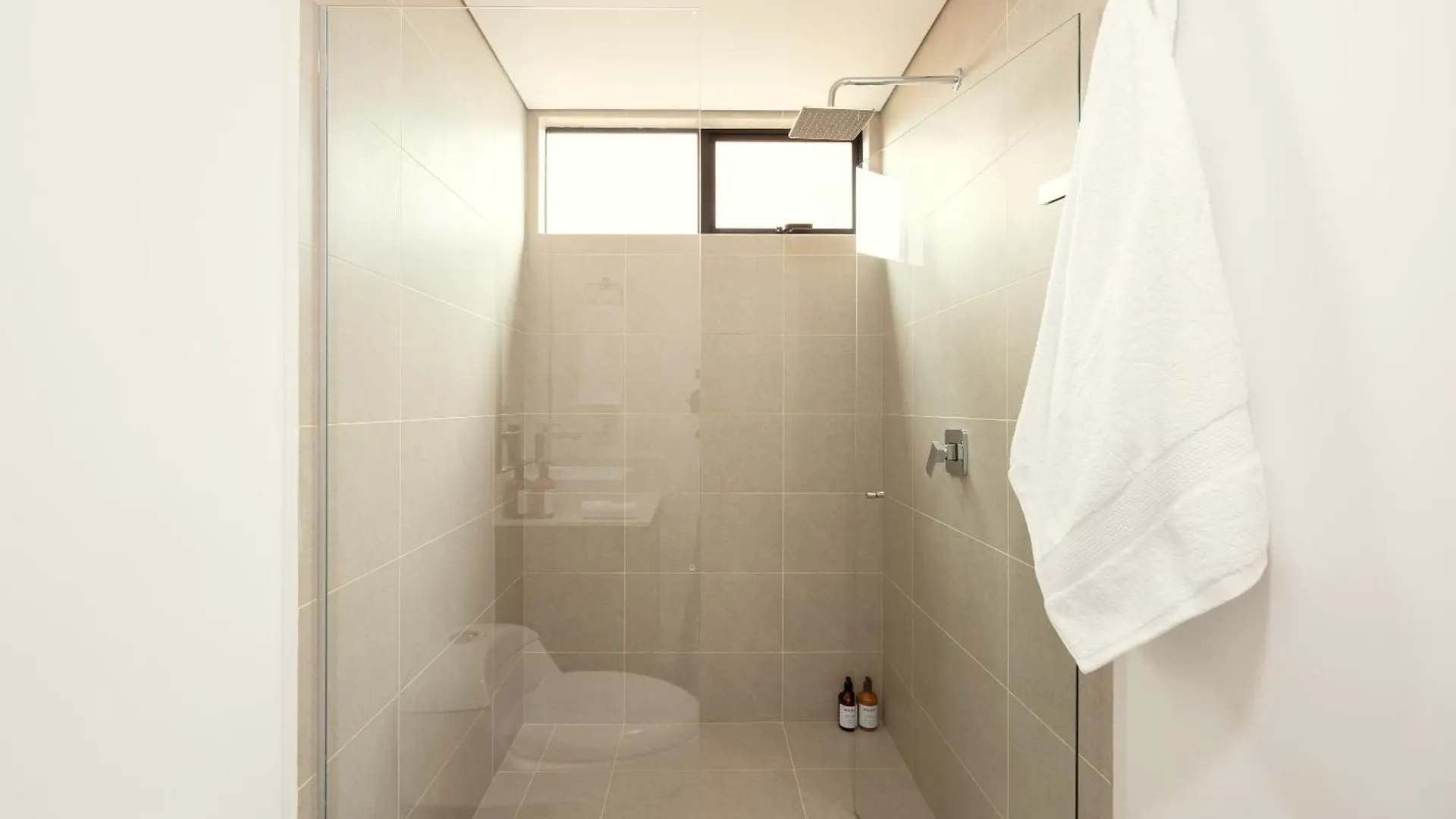 Kyux Studios By Mome Stays Μεντεγίν Διαμέρισμα