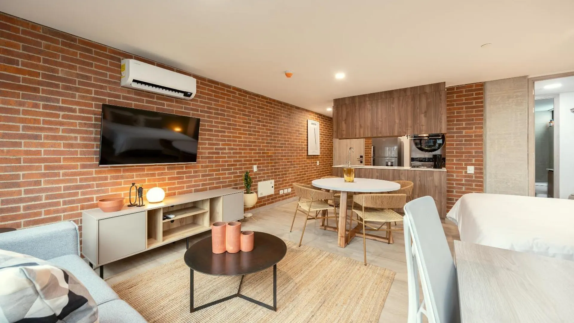 Apartamento Kyux Studios By Mome Medellín